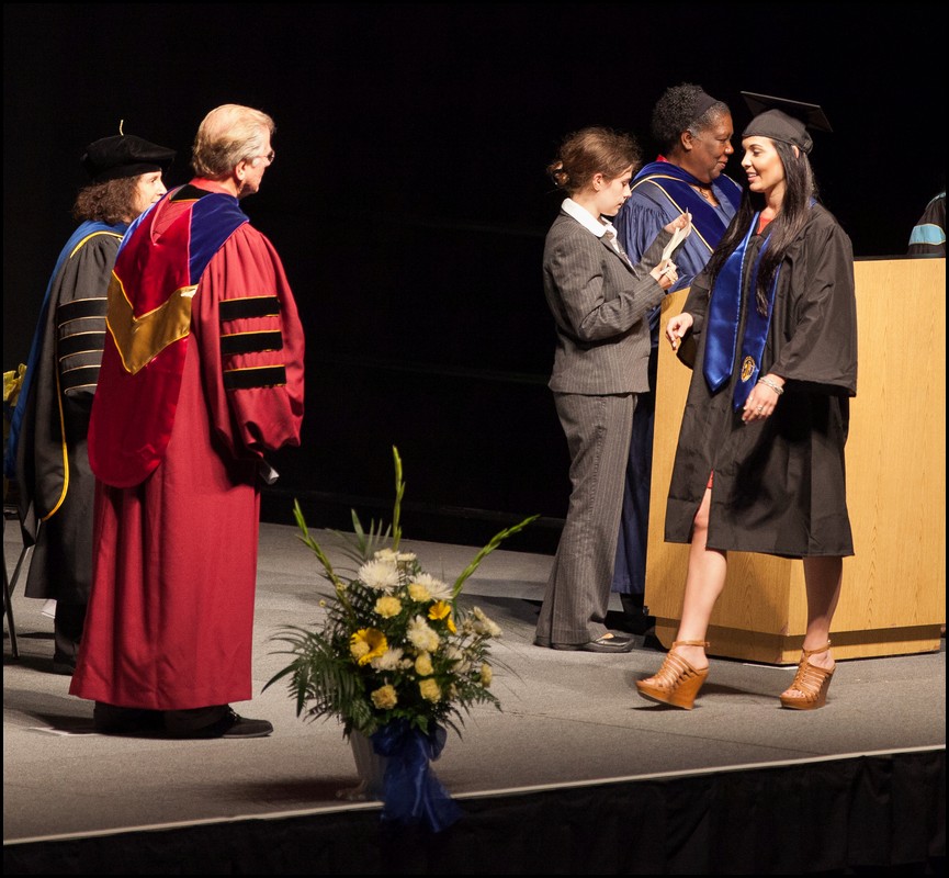 Amanda's College Grad SJSU-14.jpg
