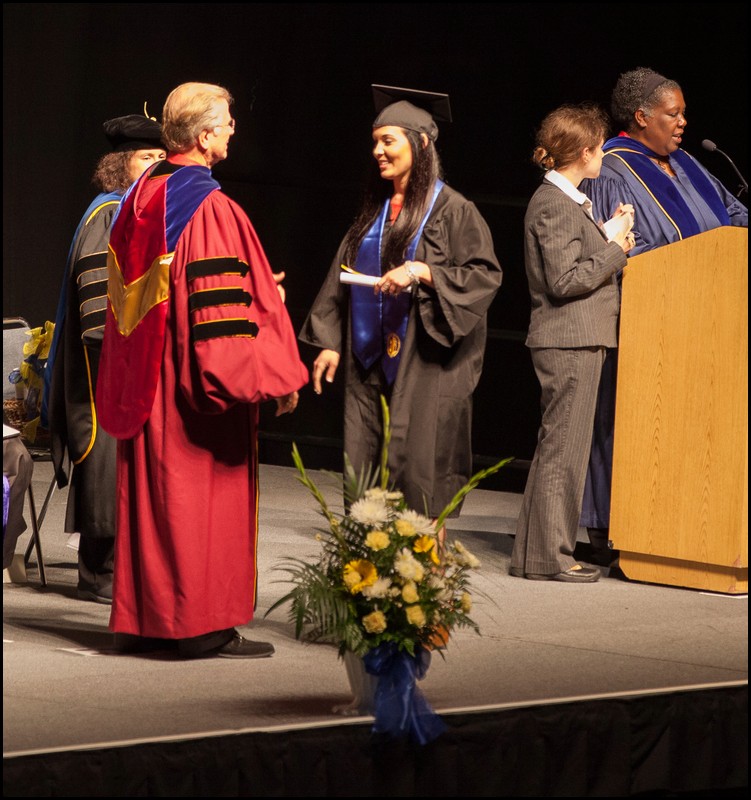 Amanda's College Grad SJSU-18.jpg