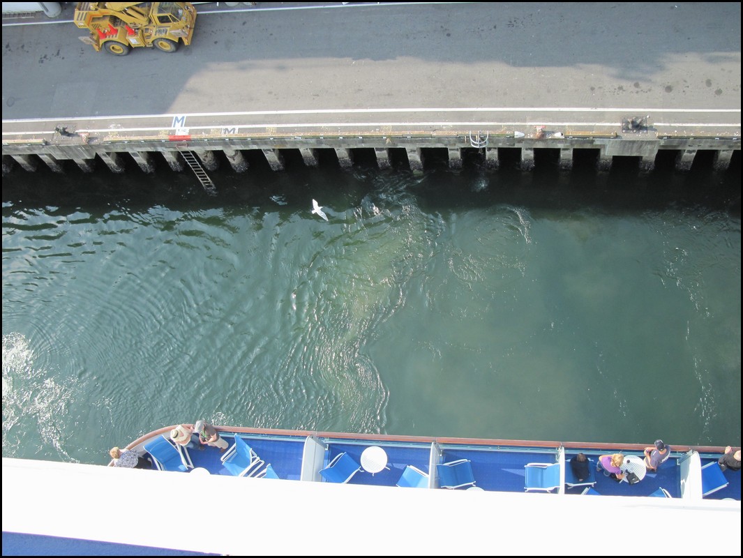 B Embarkation 020.jpg