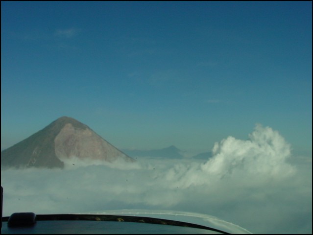 17-Guat-Volcanoes-1.jpg