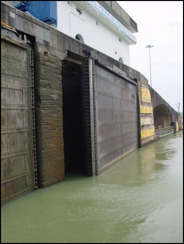 Pan Trip Down Canal-57.jpg