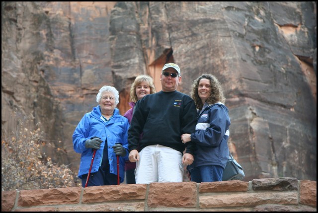 Zion NP Thanksgiving Family Reunion 2007-012.JPG